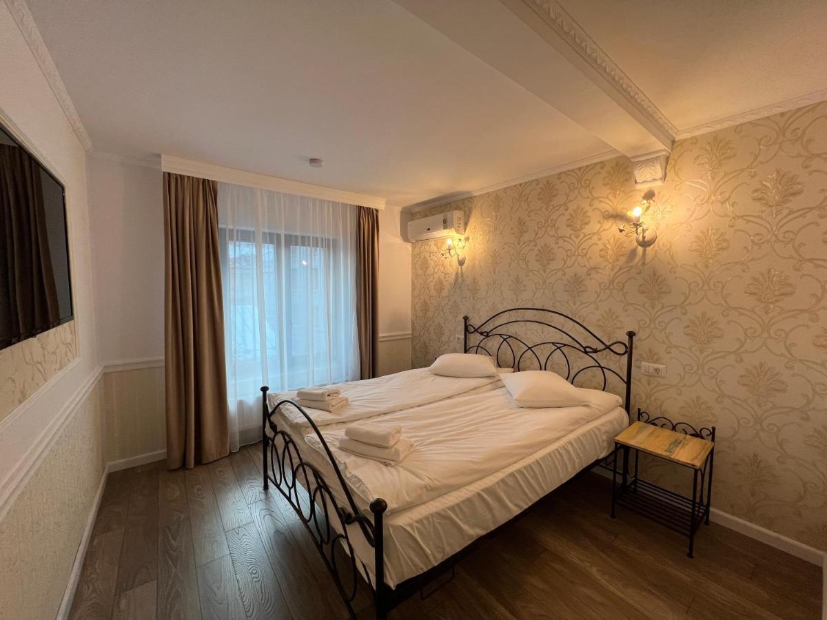 Hotel Boutique Cathedral Plaza Residences Room For Rent Downtown Bucareste Exterior foto