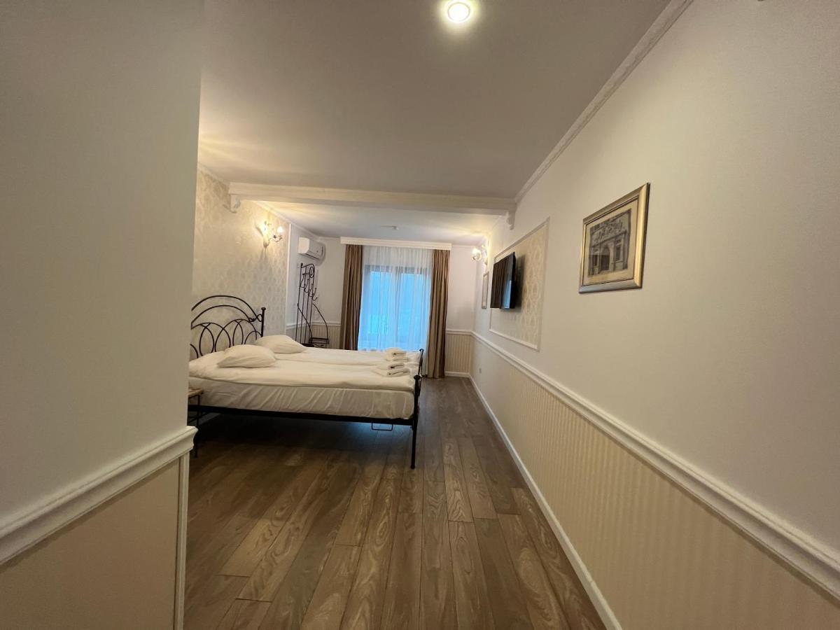Hotel Boutique Cathedral Plaza Residences Room For Rent Downtown Bucareste Exterior foto