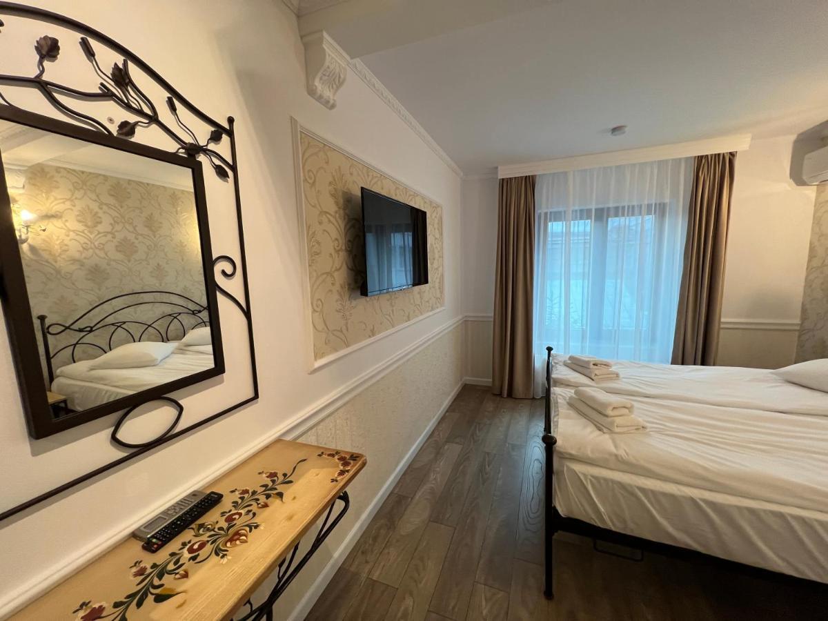 Hotel Boutique Cathedral Plaza Residences Room For Rent Downtown Bucareste Exterior foto